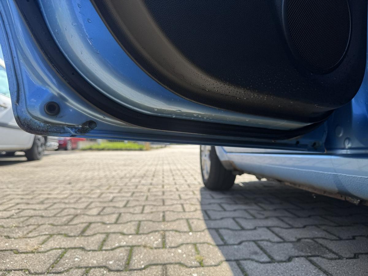 Opel Agila B original T&uuml;r hinten links GBW Marokkoblau met manuelle Fensterheber Rohbau Bj.2008